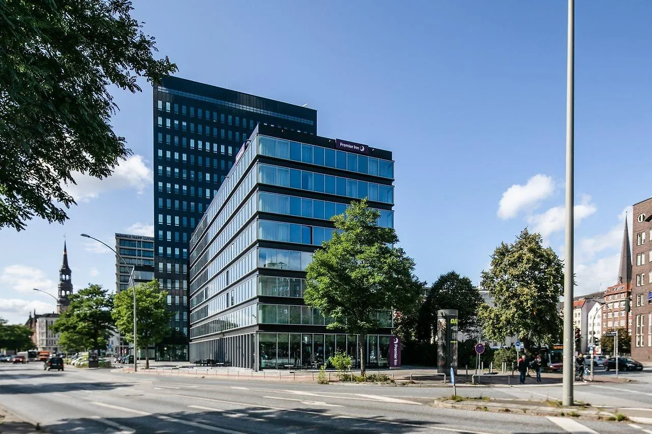 Premier Inn Hamburg City Hotel
