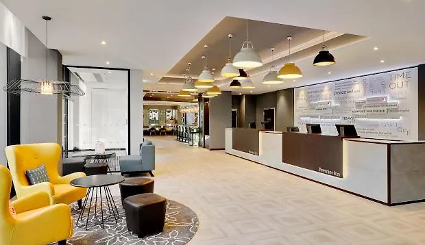 Premier Inn Hamburg City 3*,